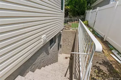 62 Crosby Avenue, Albertson, NY 11507 - Photo 37