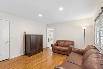 62 Crosby Avenue, Albertson, NY 11507 - Photo 19