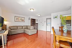 137-08 31st Rd, Flushing, NY 11354 - Photo 5