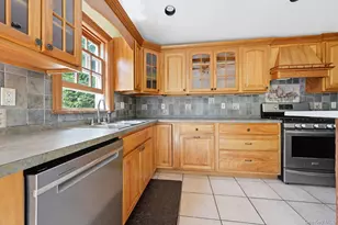 249 Sunset Ave, Westhampton Beach, NY 11978 - Photo 11