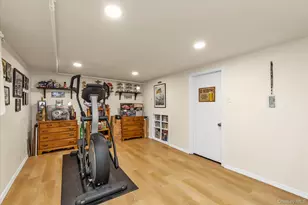 60 Oceanview Ave, Valley Stream, NY 11581 - Photo 19