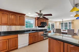 5 Fowler Ln, Mount Sinai, NY 11766 - Photo 5
