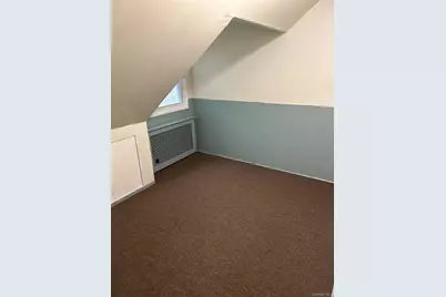 31 Brightwaters Drive #B, Sound Beach, NY 11789 - Photo 5