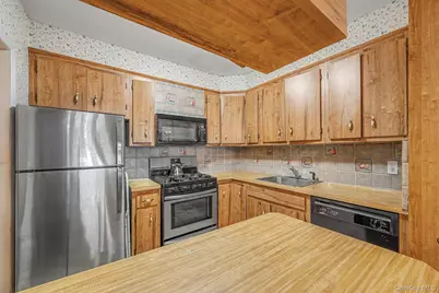 4703 30th Avenue, Astoria, NY 11103 - Photo 15