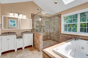 11 Scenic View Cres, Manorville, NY 11949 - Photo 23