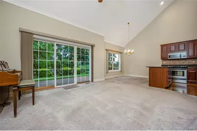 149 Maya Circle, Central Islip, NY 11722 - Photo 7