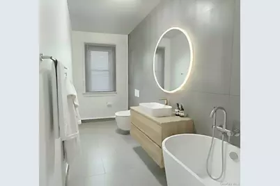 137 West 142nd Street #2D, New York, NY 10030 - Photo 11