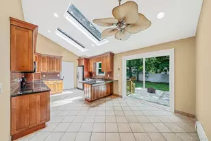 25 Heston Rd, Shirley, NY 11967 - Photo 17