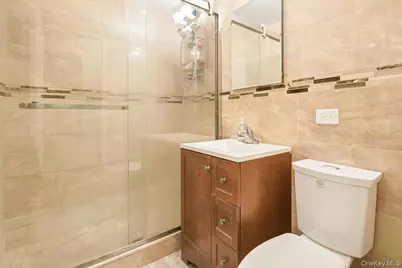70-25 Yellowstone Boulevard #7X, Forest Hills, NY 11375 - Photo 17