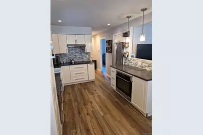 1128 N Ocean Avenue, Medford, NY 11763 - Photo 3