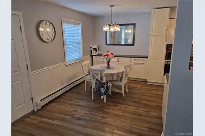 1128 N Ocean Avenue, Medford, NY 11763 - Photo 5