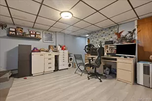62 Linden Blvd, Hicksville, NY 11801 - Photo 35