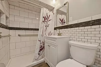 62 Linden Boulevard, Hicksville, NY 11801 - Photo 31