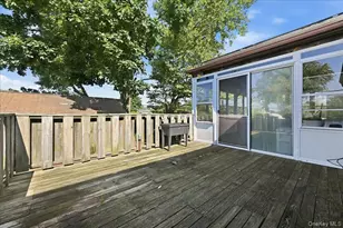 62 Linden Blvd, Hicksville, NY 11801 - Photo 37