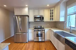 95-14 159th Ave, Howard Beach, NY 11414 - Photo 3