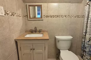 95-14 159th Ave, Howard Beach, NY 11414 - Photo 9