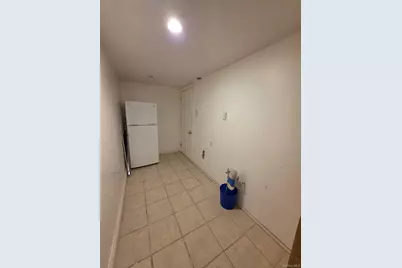 95-14 159th Avenue, Howard Beach, NY 11414 - Photo 23