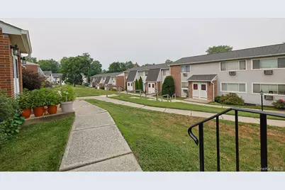2740 South Road #G14, Poughkeepsie, NY 12601 - Photo 15