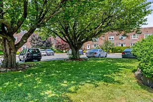 17 Leewood Cir, Eastchester, NY 10709 - Photo 23