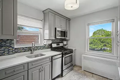 17 Leewood Circle #6R, Eastchester, NY 10709 - Photo 9