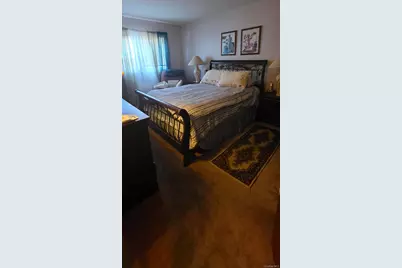 29-64 Ocean Crest Boulevard, Far Rockaway, NY 11691 - Photo 7