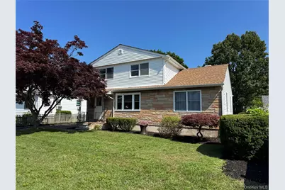 41 Mohawk Drive, North Babylon, NY 11703 - Photo 1