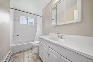 85 Schleigel Blvd, Farmingdale, NY 11735 - Photo 17
