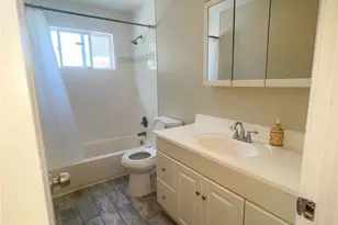 85 Schleigel Blvd, Farmingdale, NY 11735 - Photo 17