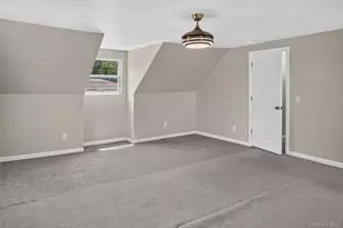 85 Schleigel Blvd, Farmingdale, NY 11735 - Photo 19