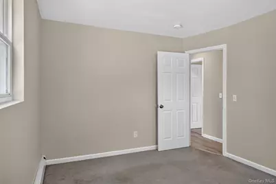 85 Schleigel Boulevard, Farmingdale, NY 11735 - Photo 13