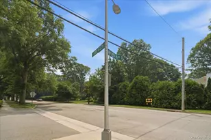 107 15th St, Garden City, NY 11530 - Photo 15