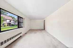 266 Cherry Valley Ave, Garden City, NY 11530 - Photo 7