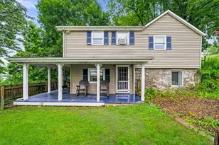 241 Meadow Ave, Chester, NY 10918 - Photo 3