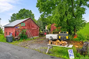 241 Meadow Ave, Chester, NY 10918 - Photo 35