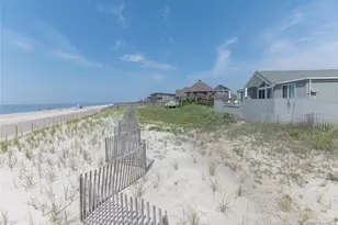 59 Gale Ave, Fire Island Pines, NY 11770 - Photo 23