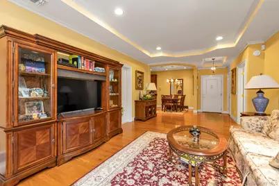 348 Trotting Lane, Westbury, NY 11590 - Photo 3