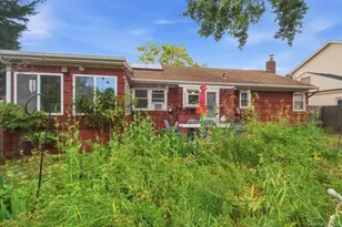 626 Mead Terrace, West Hempstead, NY 11550 - Photo 5