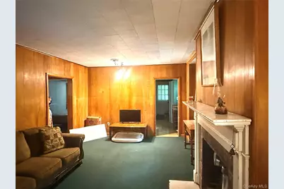 29 White Street, Highland, NY 12528 - Photo 7