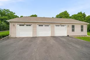 84 Pin Oak Dr, New Windsor, NY 12553 - Photo 43