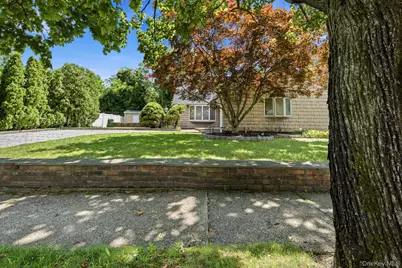 10 Arcadia Drive, Dix Hills, NY 11746 - Photo 45