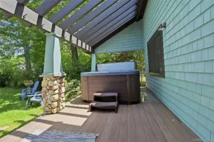 425 Maple Ln, Southold, NY 11971 - Photo 31