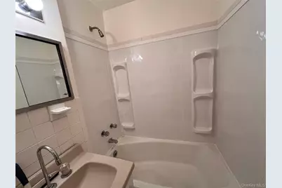 189 Drake Avenue #2C, New Rochelle, NY 10805 - Photo 5