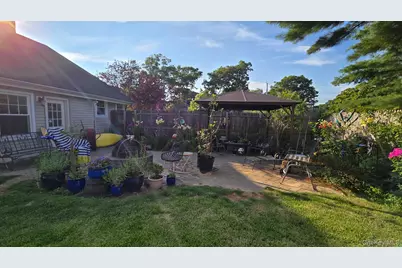 61 Highland Avenue, Patchogue, NY 11772 - Photo 5