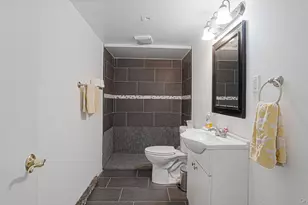 143 S Montgomery St, Valley Stream, NY 11580 - Photo 33