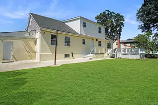 143 S Montgomery St, Valley Stream, NY 11580 - Photo 5