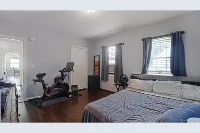 143 S Montgomery St, Valley Stream, NY 11580 - Photo 17