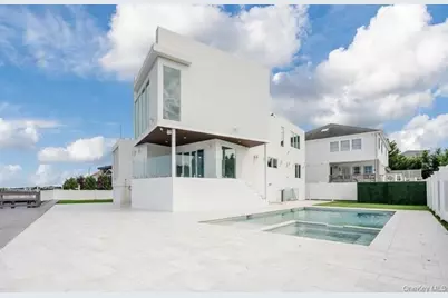 177 Albany Boulevard, Atlantic Beach, NY 11509 - Photo 25