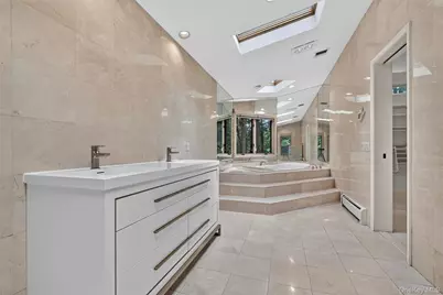 2 Catalina Court, Suffern, NY 10901 - Photo 13