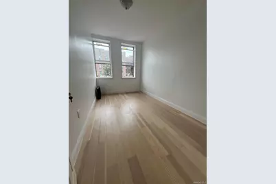 83-19 Northern Boulevard, Jackson Heights, NY 11372 - Photo 5