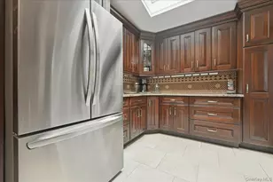 1279 Paul St, Seaford, NY 11783 - Photo 9